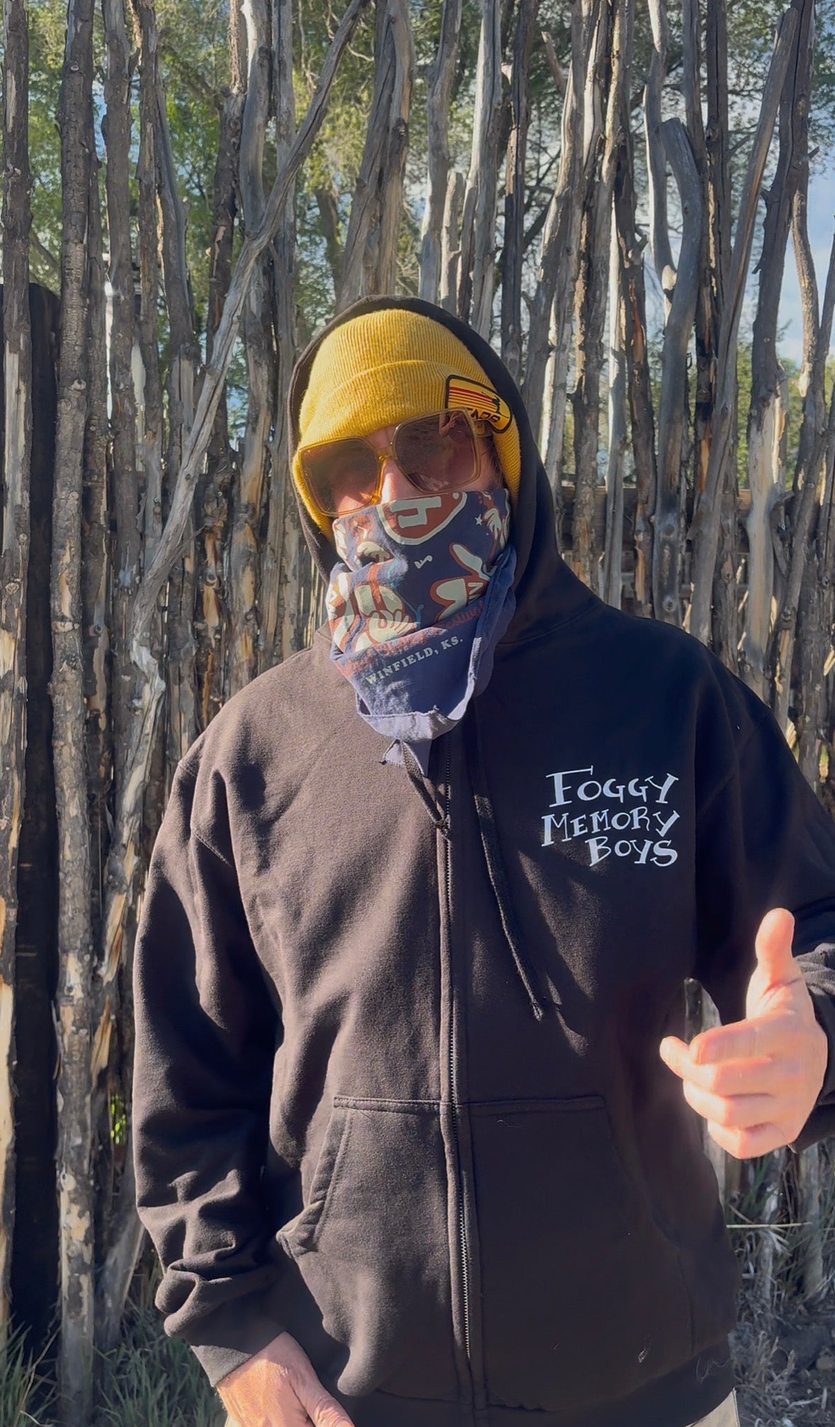 "foggy Town" Zip-Up Hoodie